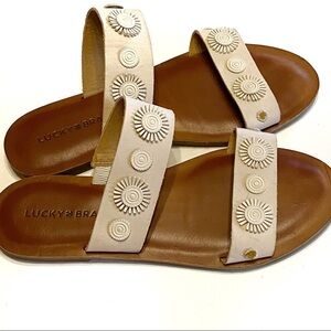 Lucky Brand Adalyn leather sandals 8M‎ new flawed